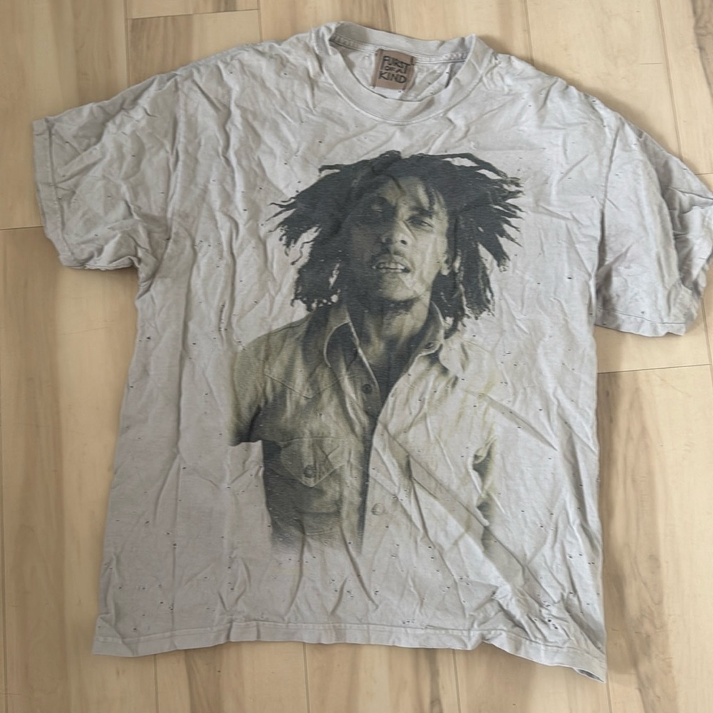 Vintage tee new without tags unisex
